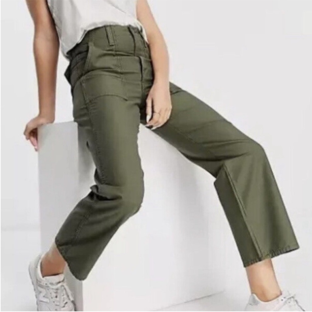 Levi's 32 X29 Pants Premium Ribcage Utility Wide-Leg Olive Green 100% Cotton Nwt